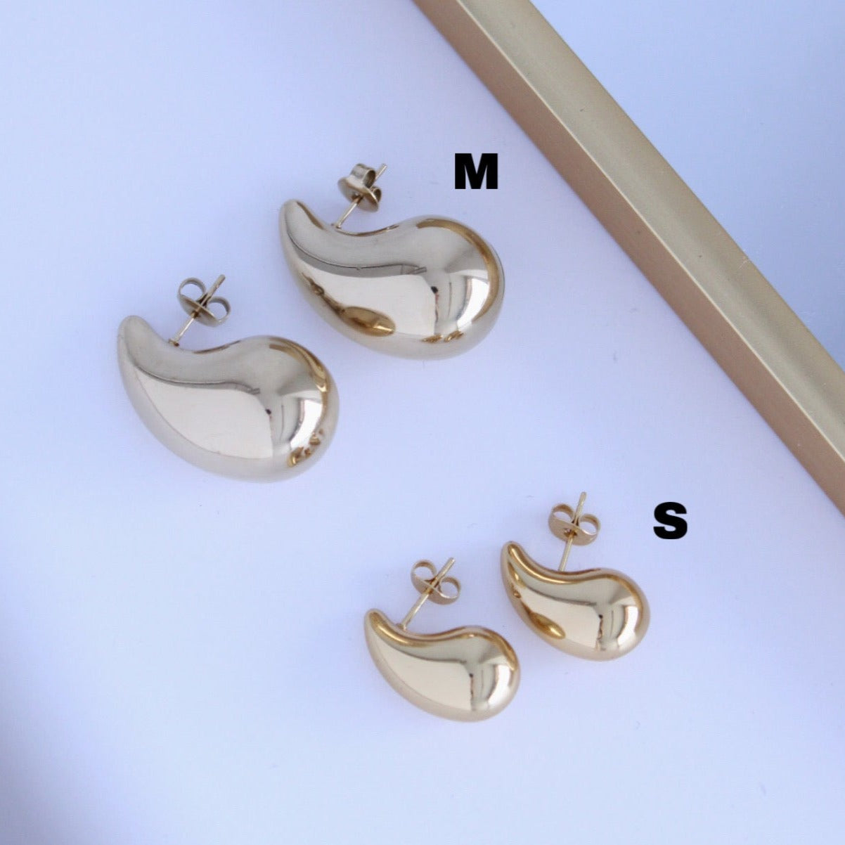 Pendientes Gota M