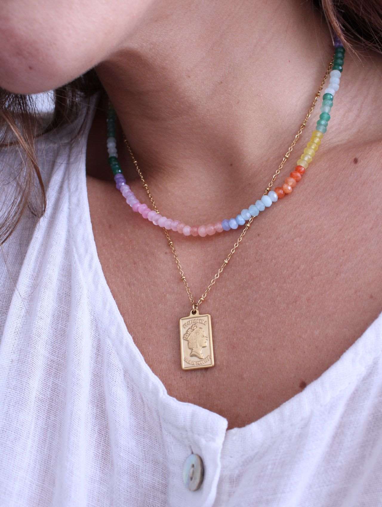 Collar Reina Elizabeth - Chapita Rectangular - hetikashop