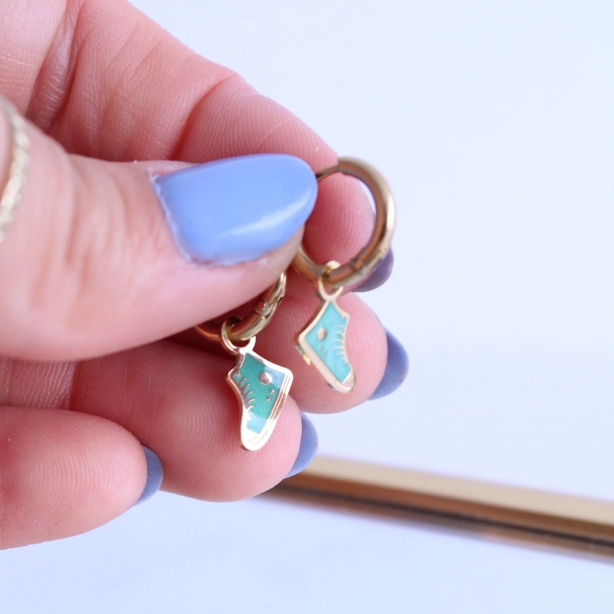Pendientes Zapatilla Botita - Aro - hetikashop
