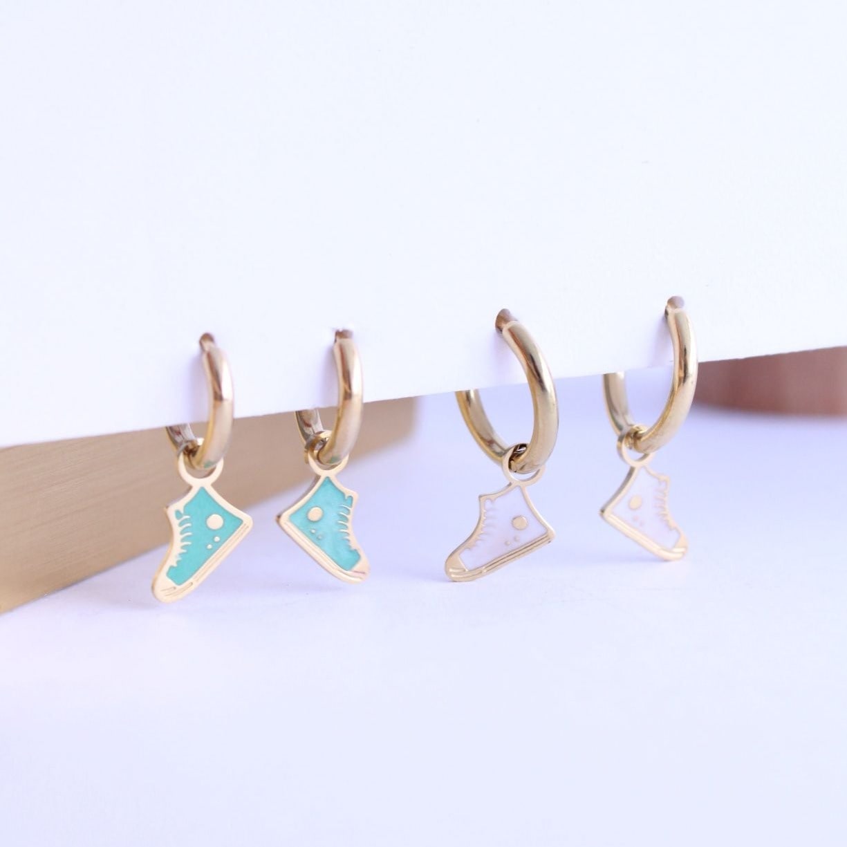 Pendientes Zapatilla Botita - Aro - hetikashop