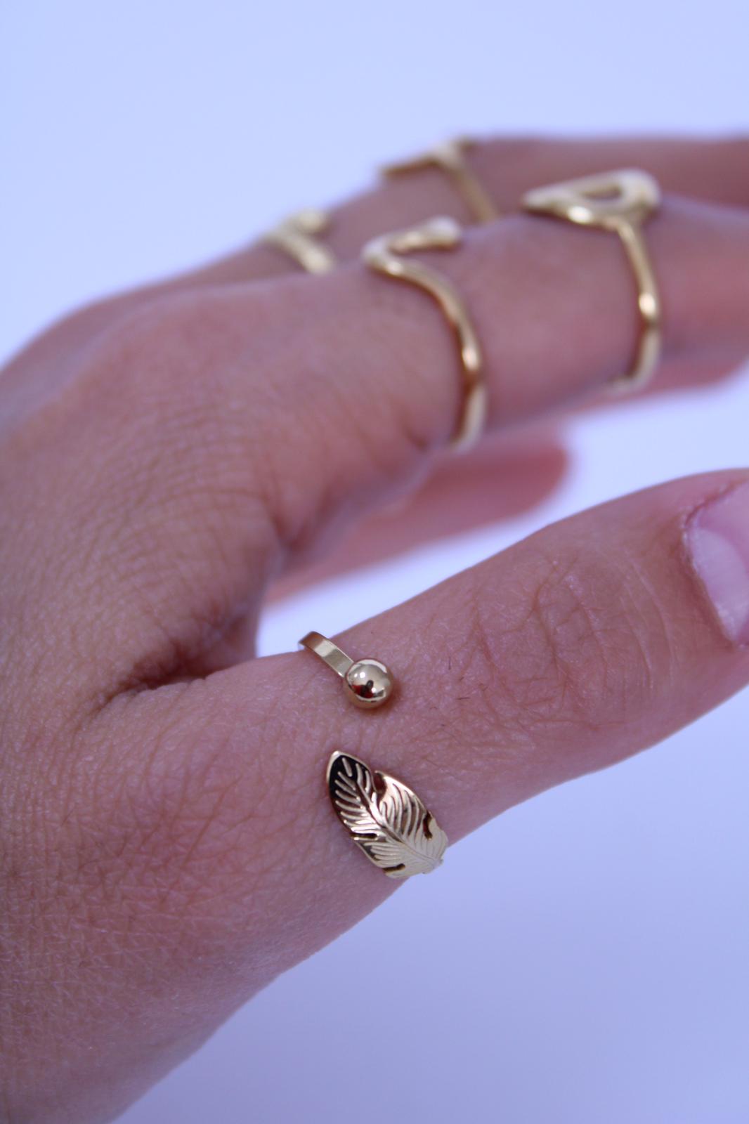 Anillo Pluma y Bola - hetikashop