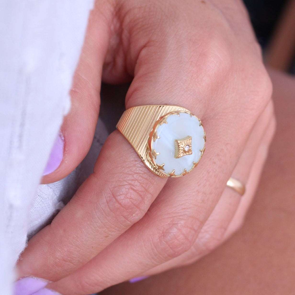 Anillo Reyn Sello Nacarado - hetikashop