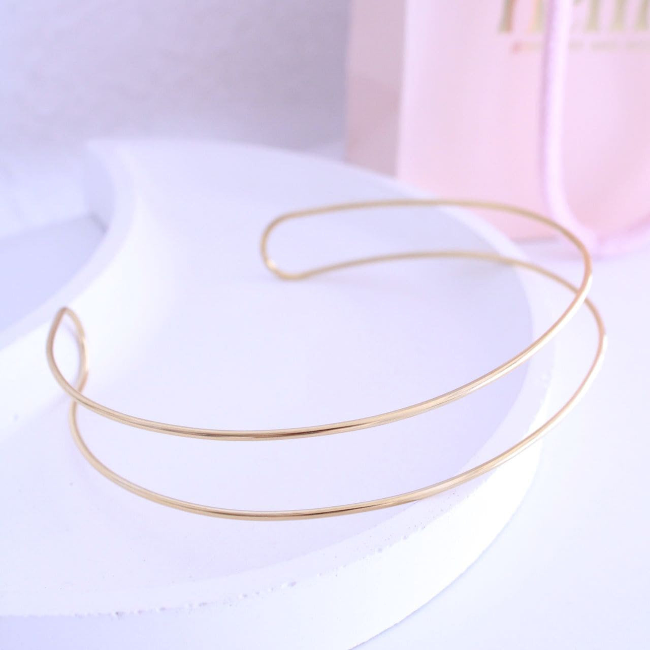 Choker Minimalista Line