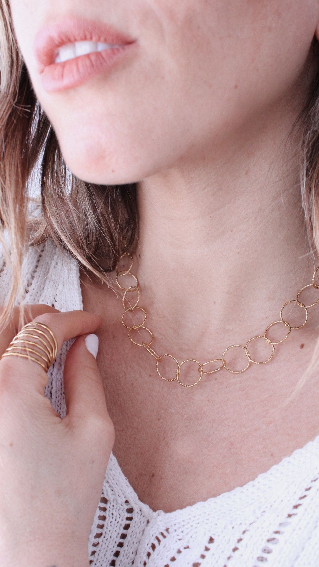 Collar de Aros Entretejidos