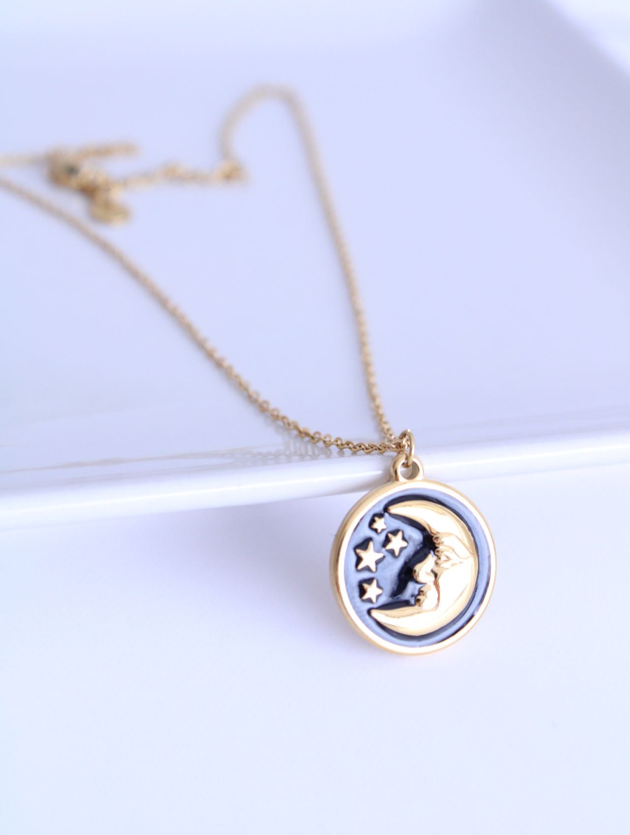 Collar the Moon - hetikashop