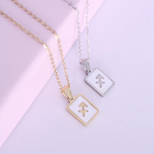 Collar del signo Sagitario de acero inoxidable con nácar de Hétika