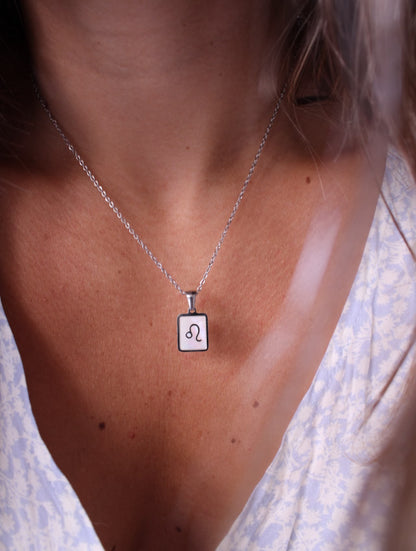 Collar signo zodiacal Leo, regalo de joyería resistente al agua