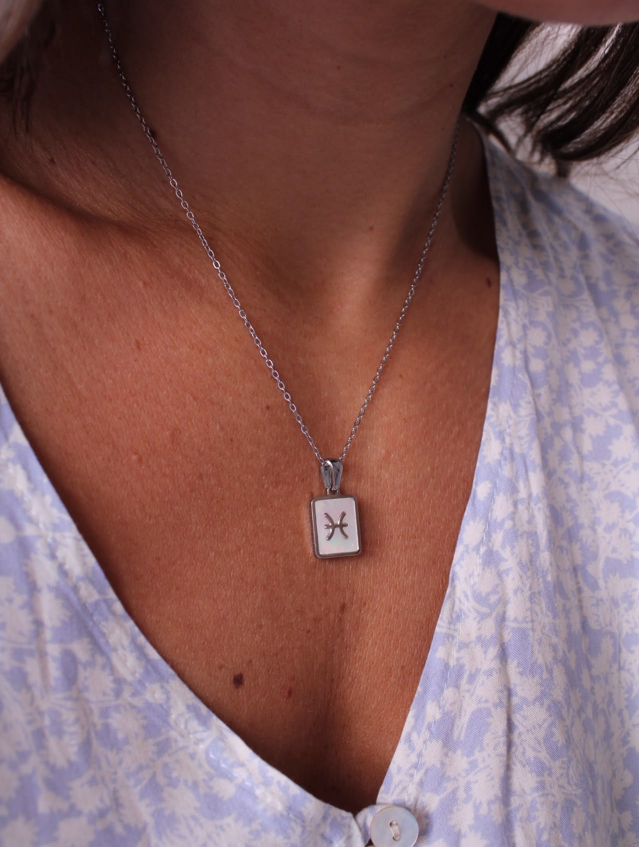 Collar signo zodiacal Piscis, regalo de joyería resistente al agua