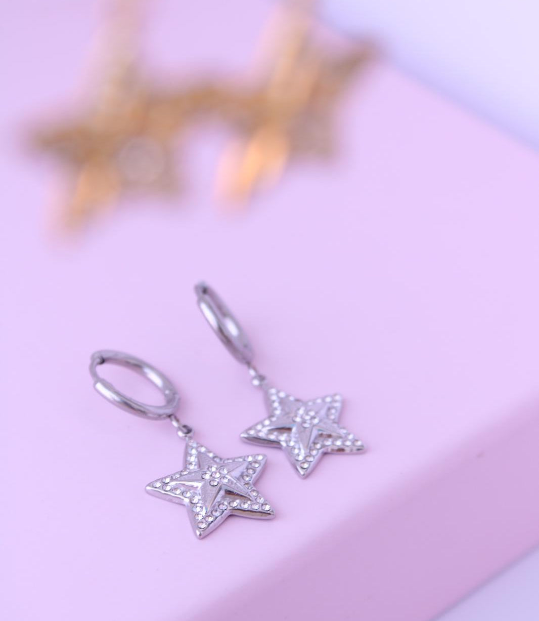 Pendientes de Aro con Estrella Brillante